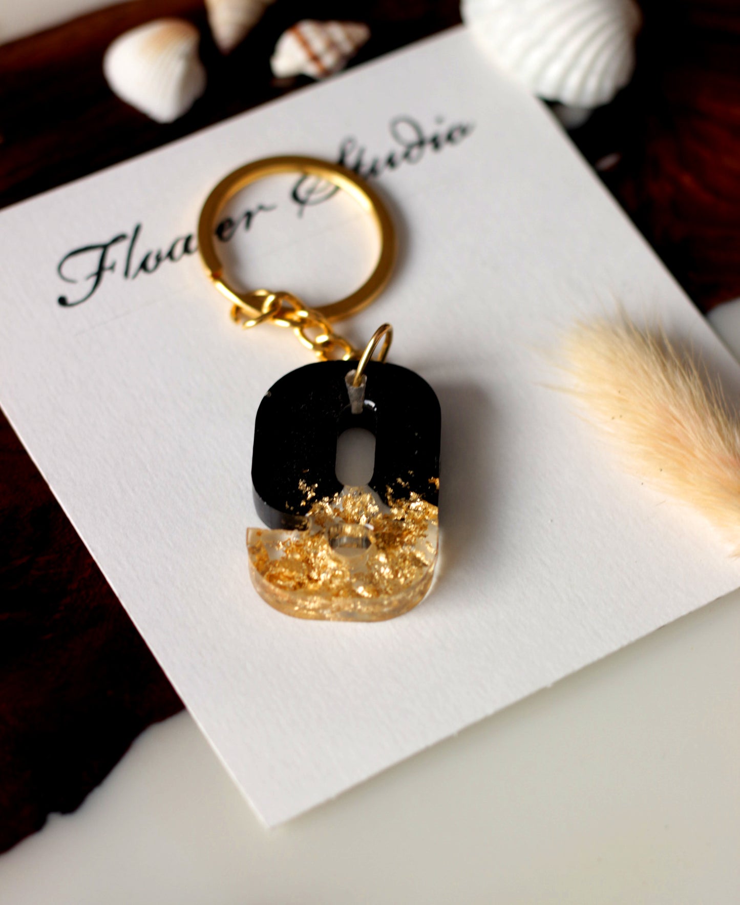 Numerical Resin Keychain, Lucky Number Keychain, 0 to 9 Number Keychain, Black Gold or White Gold Keychain, Resin Keychain