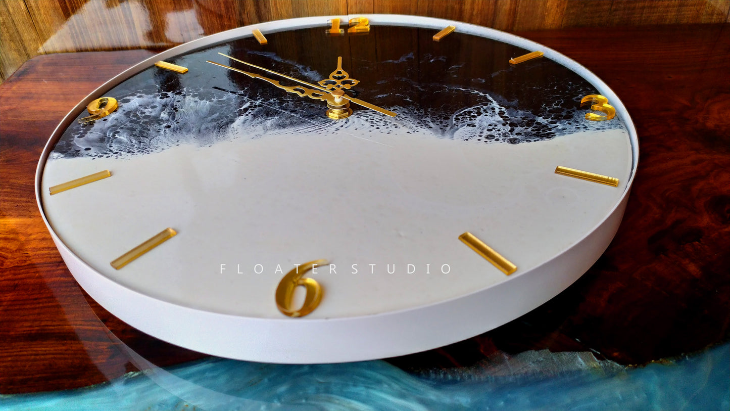Black and White Resin Clock, Resin Clock for home décor, wall decoration