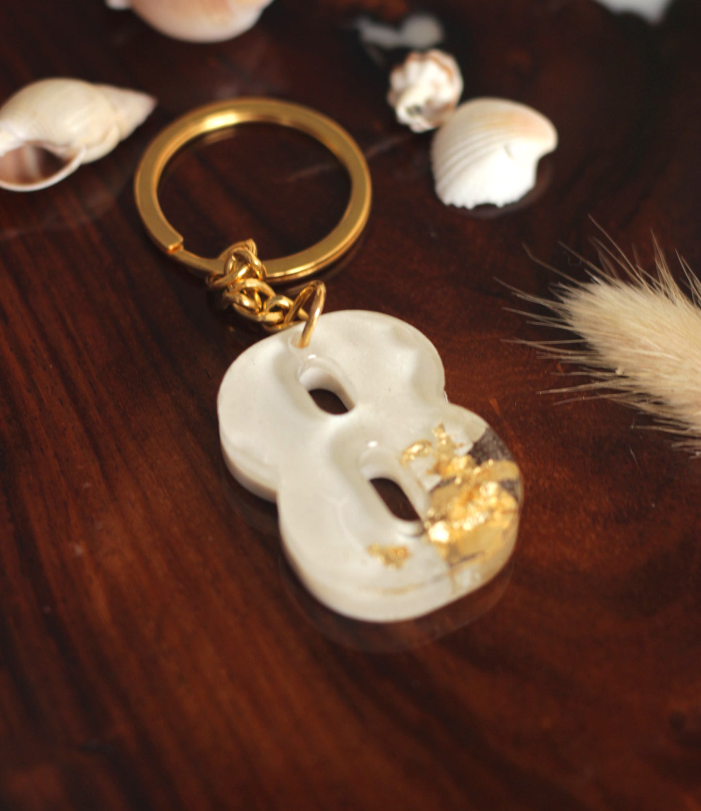 Numerical Resin Keychain, Lucky Number Keychain, 0 to 9 Number Keychain, Black Gold or White Gold Keychain, Resin Keychain